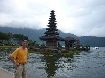 Travel in Bali, mass-tourism